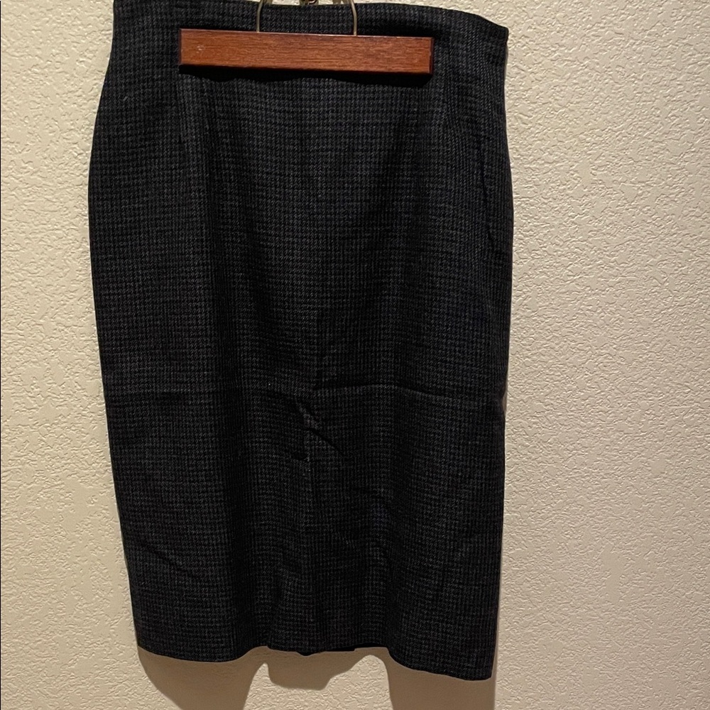 Chic Black Pencil Skirt for Women